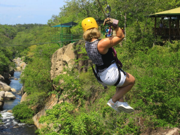 La Leona Waterfall and Zip Lining - Image 6